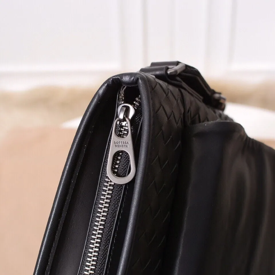 All categories 💚 Top version men’s bags 💚 BV 2024 new BV crossbody bag